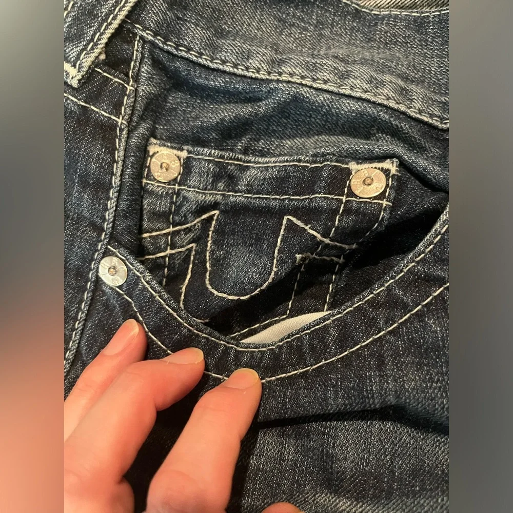 NWOT True Religion Straight Jeans Size 33